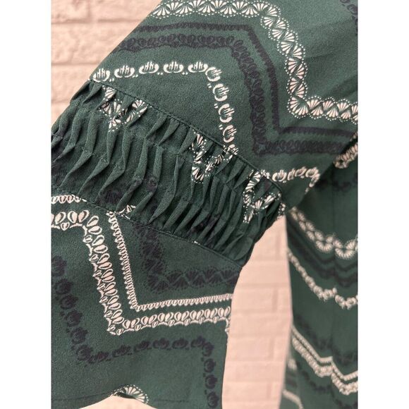 Banana Republic Women Green 3/4 Length Sleeve Chevron Print Blouse Size M - Picture 6 of 9
